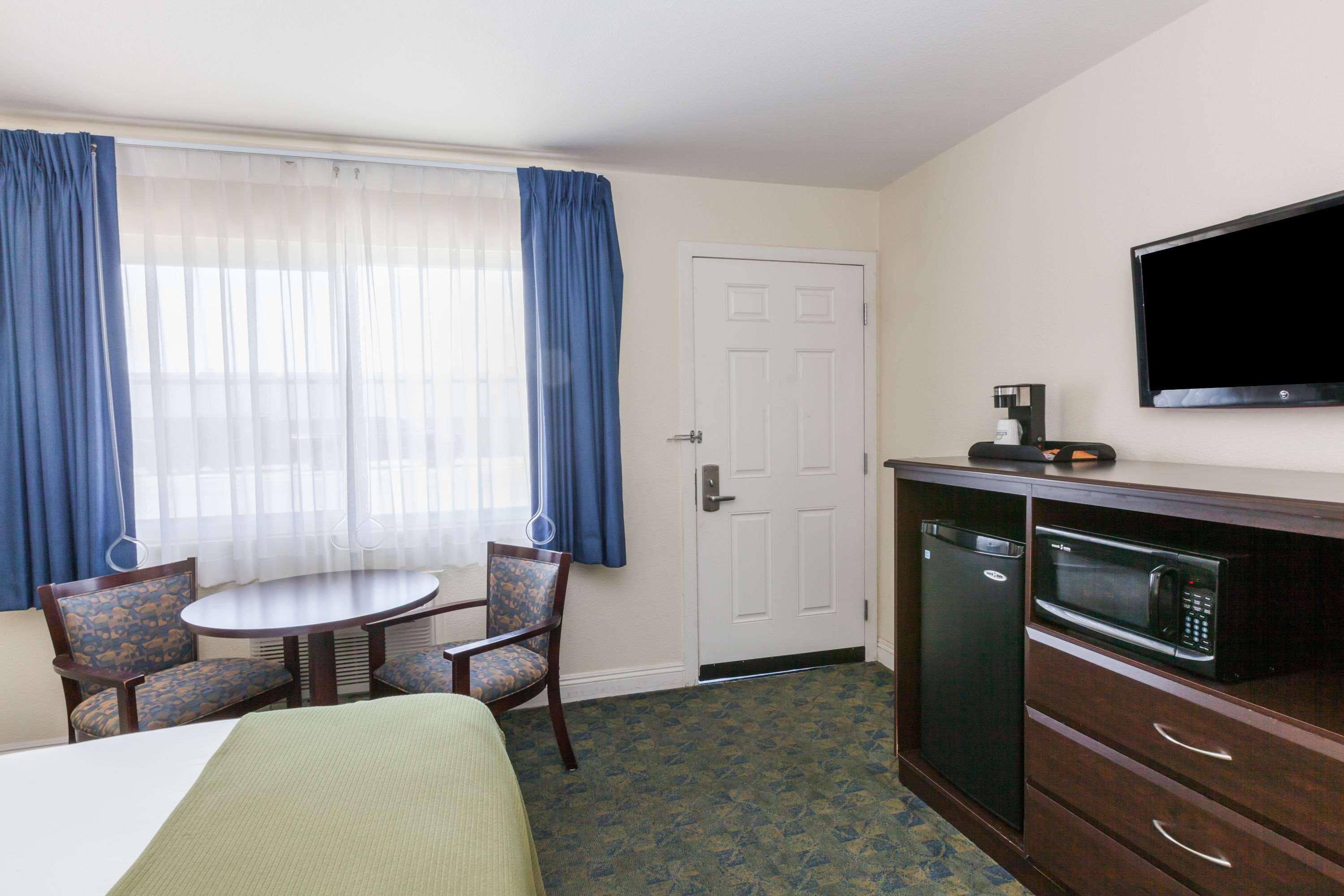 Days Inn By Wyndham Santa Maria Εξωτερικό φωτογραφία