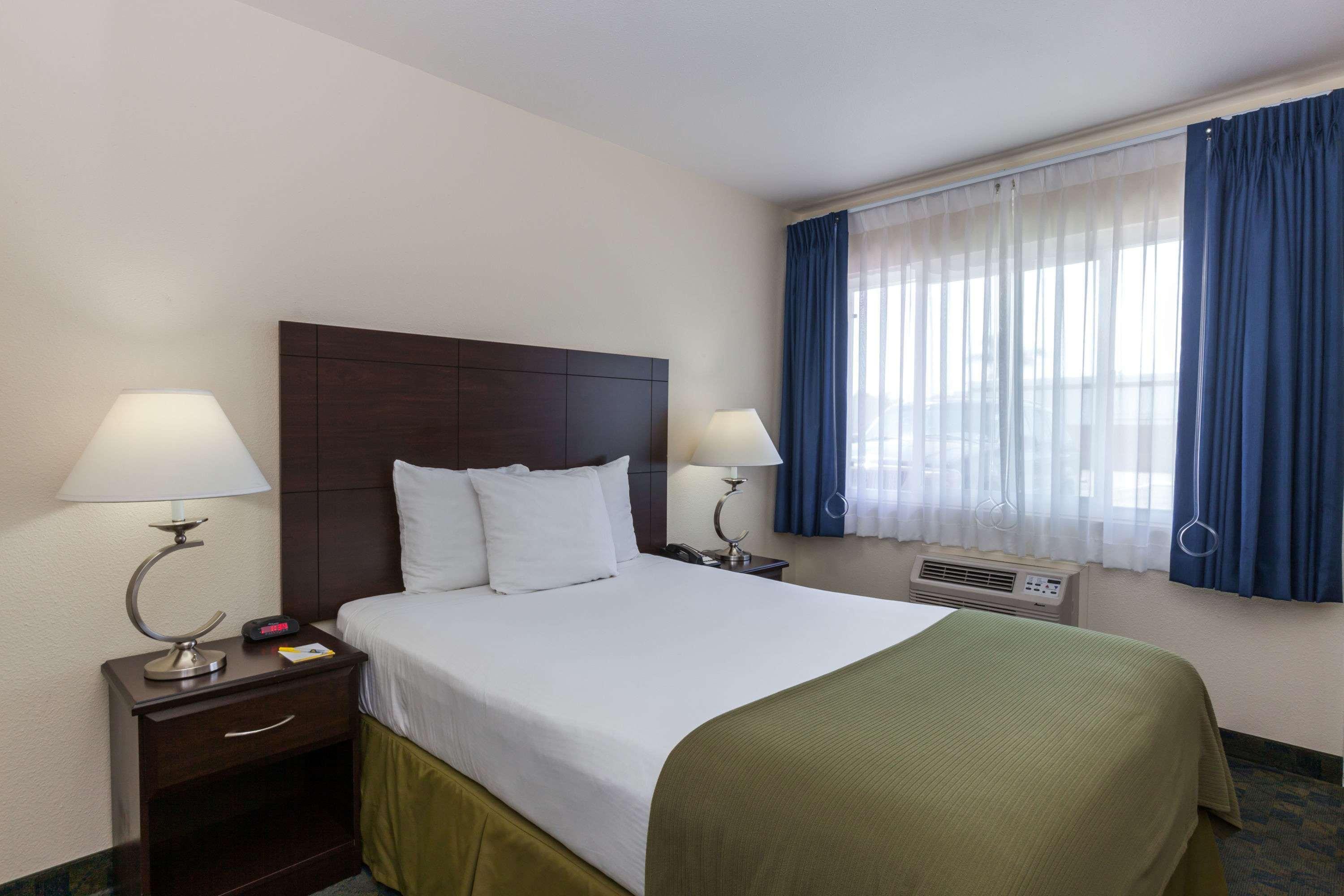 Days Inn By Wyndham Santa Maria Εξωτερικό φωτογραφία