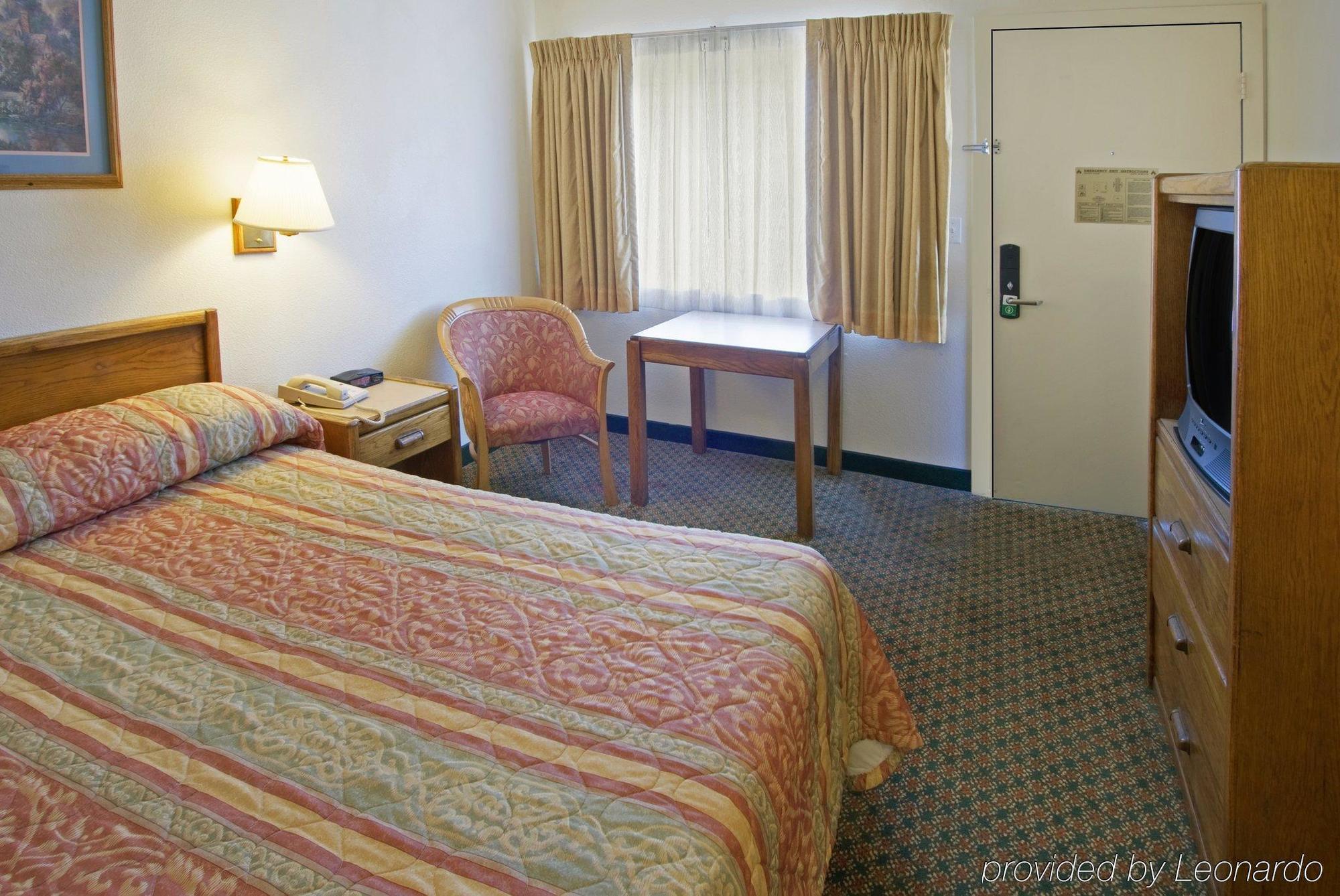 Days Inn By Wyndham Santa Maria Δωμάτιο φωτογραφία